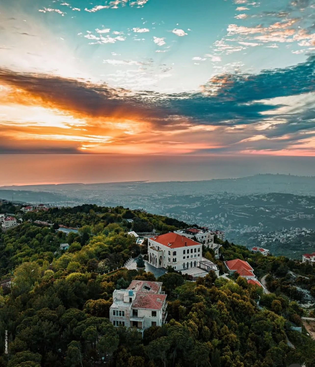 Aley mountain town
